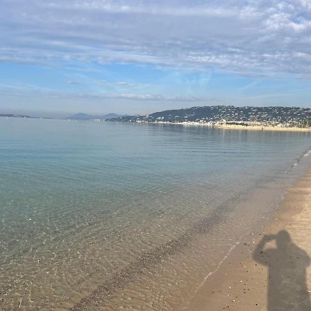 Grand Studio 7 Minutes De La Plage Et Climatise Sur Juan Les Pins أنتيب المظهر الخارجي الصورة