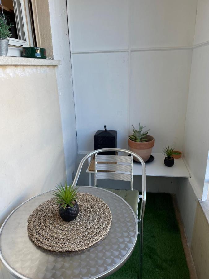Grand Studio 7 Minutes De La Plage Et Climatise Sur Juan Les Pins أنتيب المظهر الخارجي الصورة