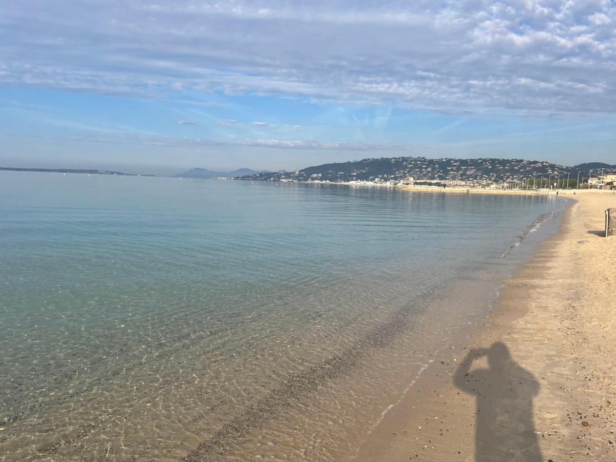 Grand Studio 7 Minutes De La Plage Et Climatise Sur Juan Les Pins أنتيب المظهر الخارجي الصورة